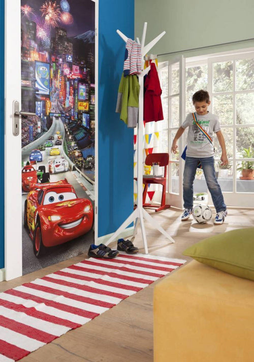 Komar Cars Tokio Fotobehang 73x202cm | Yourdecoration.be