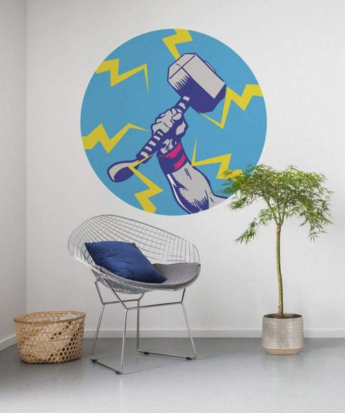 Komar Avengers Thors Hammer Pop Art Zelfklevend Fotobehang 125x125cm Rond Sfeer | Yourdecoration.be