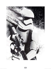 Pyramid Star Wars Episode VII Stormtrooper Paint Kunstdruk 60x80cm | Yourdecoration.be