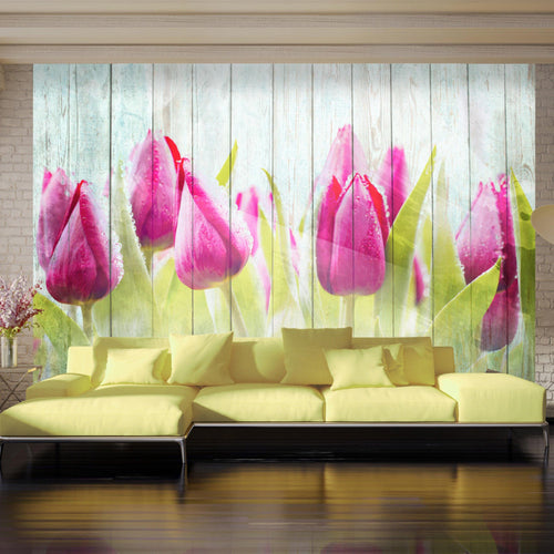 Fotobehang - Tulips on White Wood - Vliesbehang